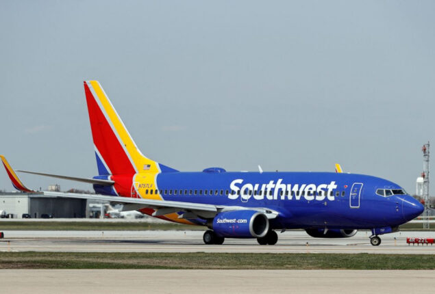 USDOT looking into allegations that Southwest Airlines participated in “unrealistic scheduling of flights”
