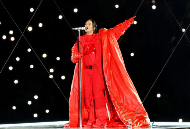Rihanna made her return to Super Bowl 2023 halftime show