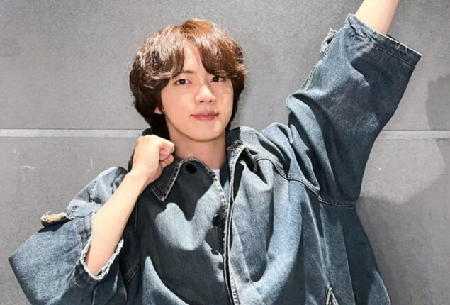 BTS fans concerned about Jin’s possible injury