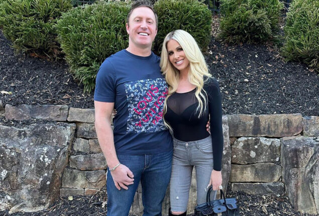 Kim Zolciak’s hubby vacuums mansion upon hearing about lien