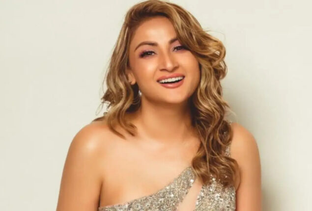 Urvashi Dholakia
