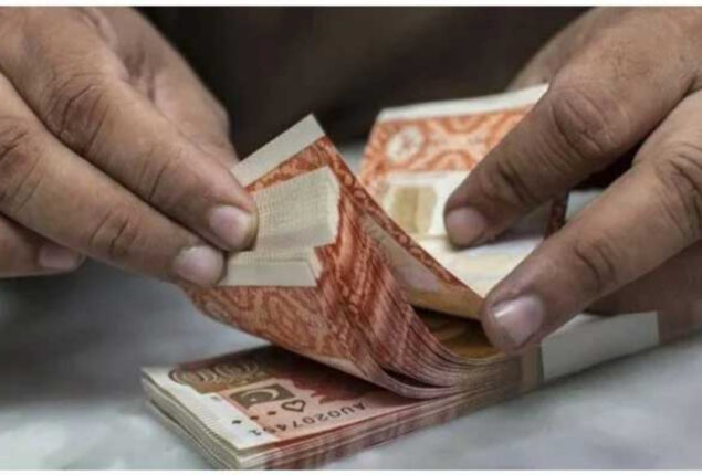 Rupee further recovers against dollar on Chinese inflows