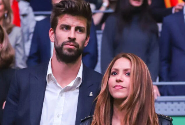 Family of Gerard Pique pleads Shakira to leave Spain at earliest