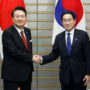 Japan and South Korea leaders agrees to mend ties