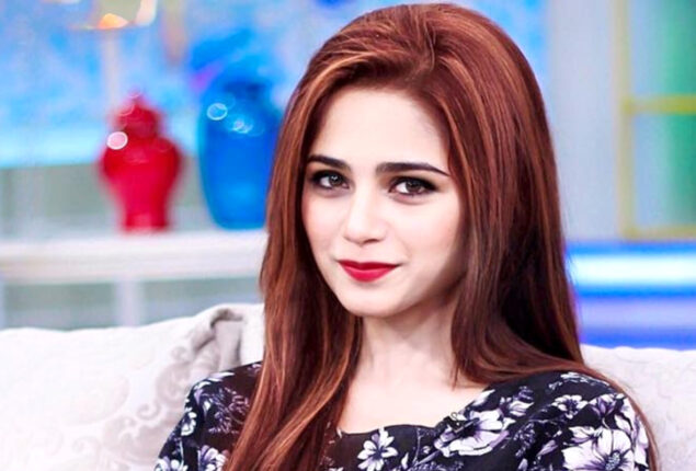 Aima Baig has found love or she is still single?
