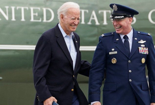 Biden Flies to UK Amid Ukraine War, Cluster Bomb Concerns