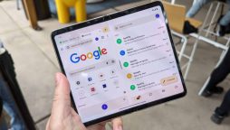 Google optimizes Gmail app for foldable phones with new design