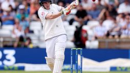 Ashes: England Stuns Australia with Nail-biting 3-Wicket Victory