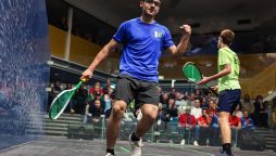 PM felicitates Hamza Khan on winning World Junior Squash Championship