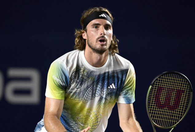 Tsitsipas Holds Off De Minaur to Claim 10th ATP Title