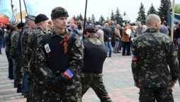 Over 280,000 Russians sign up to join military - Medvedev