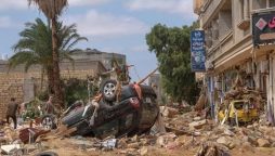 Libya floods destroy quarter of city, leaving thousands dead