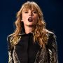 Taylor Swift support Swifties to register to vote