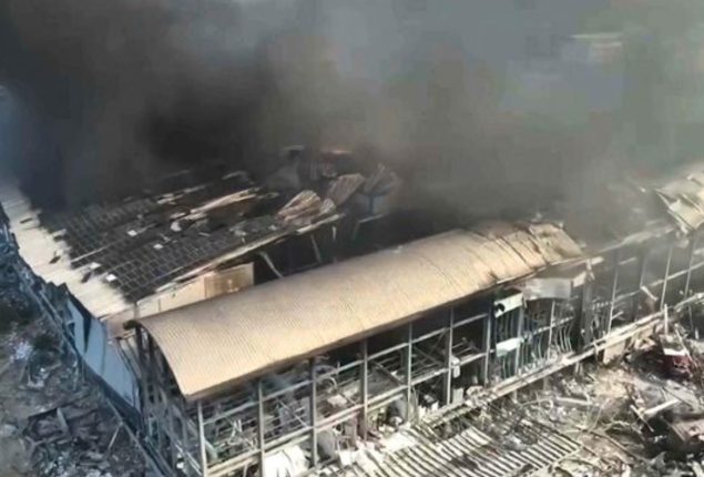 Nine killed & 100 injured in fire at Taiwan golf ball factory
