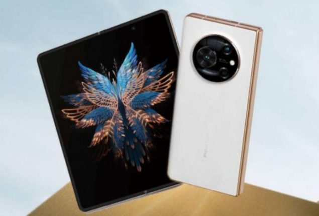 Tecno Phantom V Flip price in Pakistan & specs