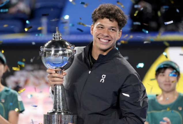 Ben Shelton claims maiden ATP title in Tokyo, soars to career-high ranking