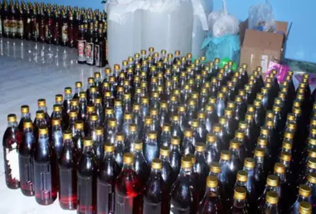 800 liquor bottles seized in Mandi Bahauddin