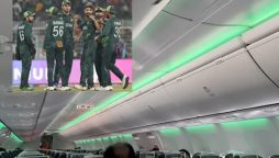 Indian Airlines honors Pakistan cricket team on flight to Kolkata
