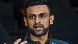 Malik Criticizes Pakistani Players' Professionalism Post World Cup Exit