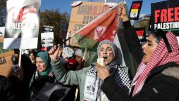 Met Slams Far-Right's Extreme Violence in London Protests