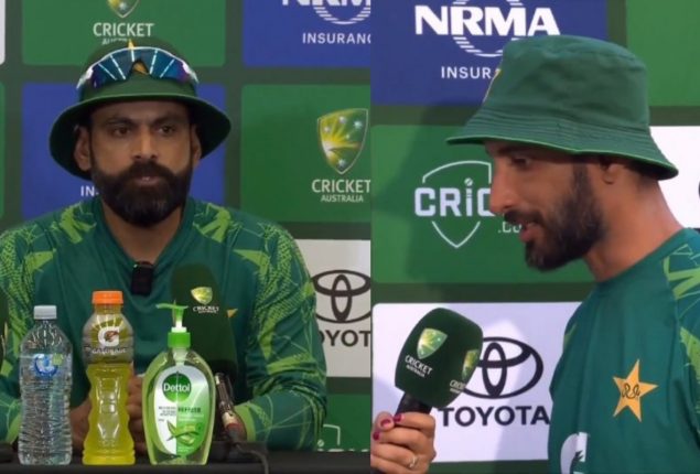 Hafeez, Masood question Pakistan’s batting strategy in first inning