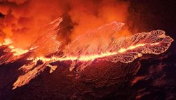 Icelandic Volcano Erupts: Emergency Evacuations on Reykjanes Peninsula