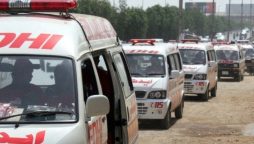 Truck crashes into passenger vehicle in Karak leaves 10 killed, 15 injured