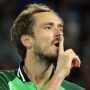 Medvedev unleashes grit to reach Australian Open final