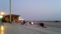 Karachi records below-average temperature in March amid dry weather