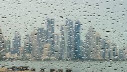 Drizzle, strong winds expected in Karachi today: PMD
