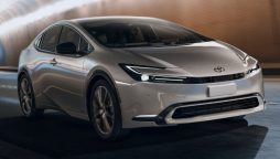 Toyota’s Latest and Stylish Prius Outsells its Electric Competitors