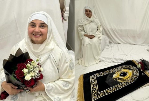 Javeria Saud shared posts pictures of her Aitkaf