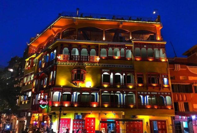 Enjoy delicious iftar buffets in Lahore this Ramadan