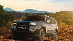 Buy Luxury Land Cruiser at Big Discount in Pakistan- Details Here