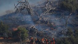 Authorities issue evacuation orders as wildfire north of Los Angeles spreads