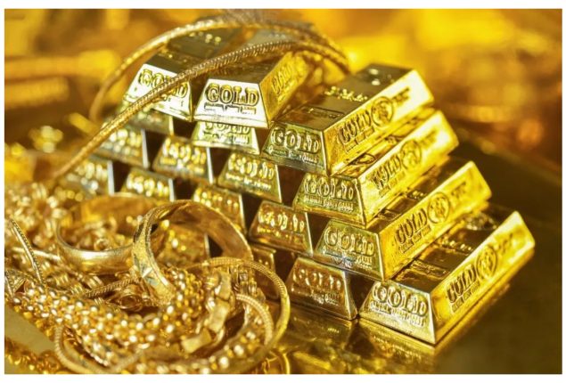 Gold prices drops in Pakistan; Check latest rates here