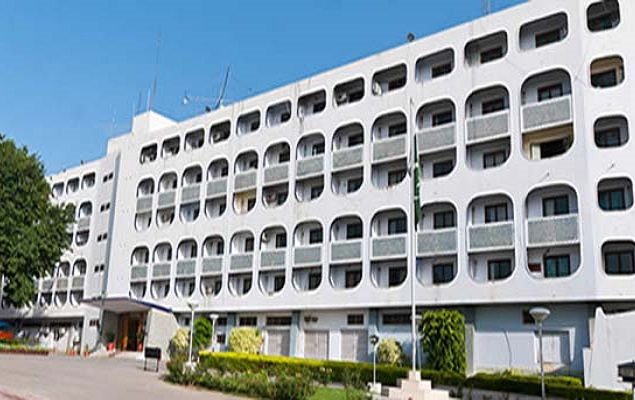 Foreign Ministry introduces apostille attestation service via courier companies