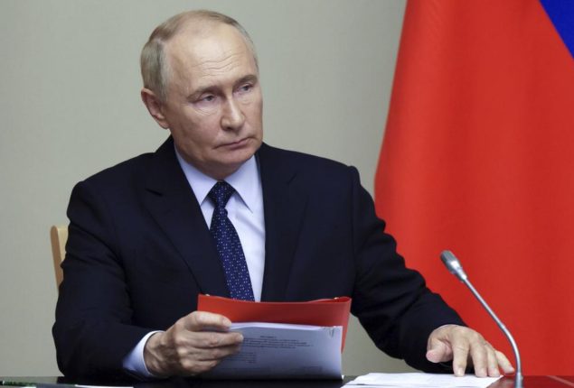 Putin orders surprise three-day ceasefire in May
