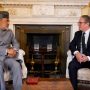 British Prime Minister Welcomes sultan of Oman in London meeting