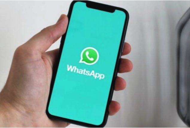 WhatsApp introduces built-in document scanning for iOS