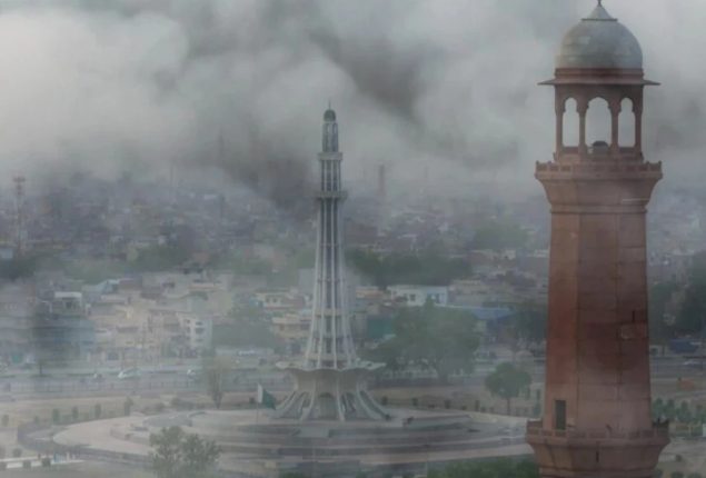 Lahore topes global pollution ranking  