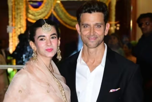 Saba Azad claps back at troll claiming she doesn’t need to work