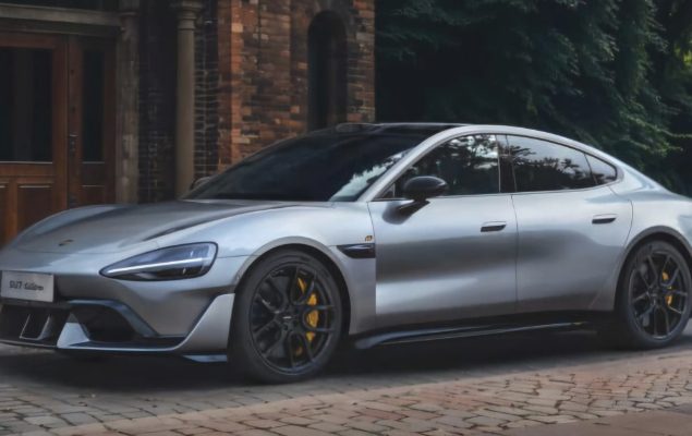 Xiaomi unveils stunning Silver SU7 Ultra ahead of launch