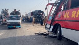 Multan: Truck-Car crash injured nine people