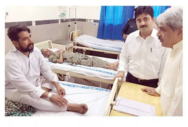 Salman Rafiq pays surprise visit of Gujranwala Teaching Hospital