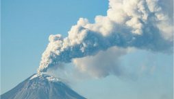 Indonesia Volcano Erupts, Spewing ash 6 miles high, Bali airport hit by major disruptions