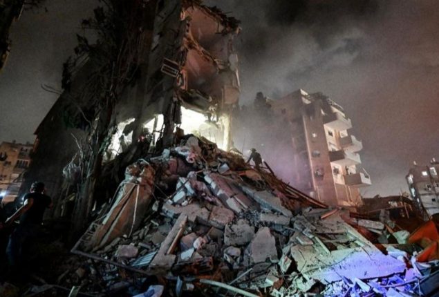 Another wave of Iranian missiles hits Haifa, Several high-rise buildings destroyed, Many Injured