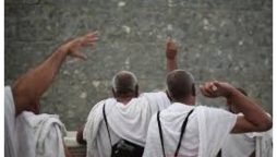 Pilgrims Stone "Greater Satan" as Hajj Rituals Continue