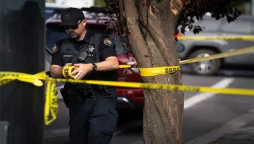Delivery van catches fire in Washington DC, black smoke visible for miles