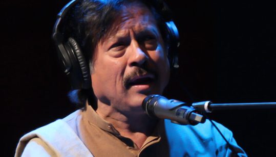 Sonu Nigam credits Attaullah Esakhelvi for launching his career